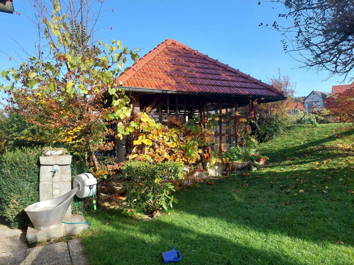 Anna'S Home - Ferienwohnungen Ratsch an der Weinstraße エクステリア 写真