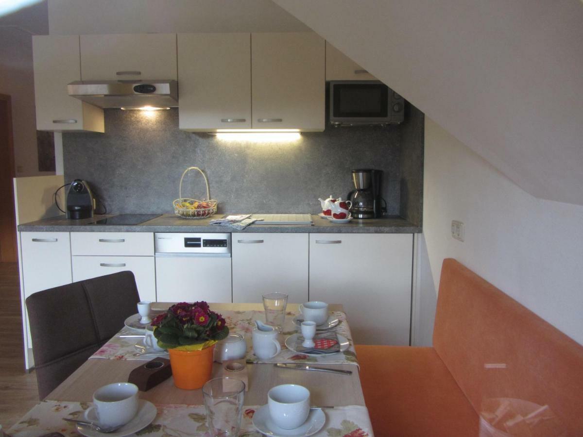 Anna'S Home - Ferienwohnungen Ratsch an der Weinstraße エクステリア 写真