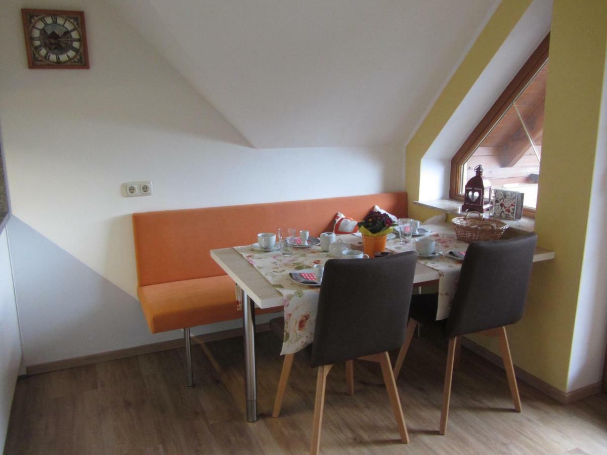 Anna'S Home - Ferienwohnungen Ratsch an der Weinstraße エクステリア 写真